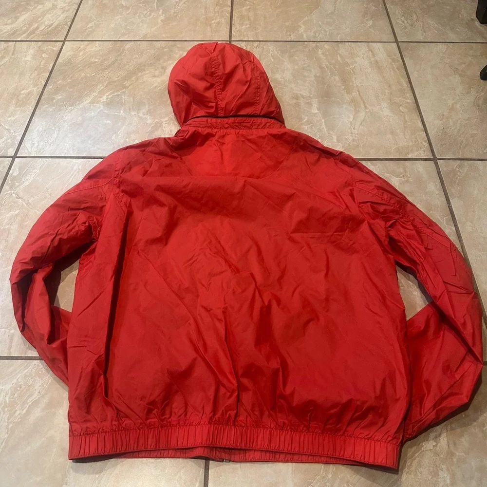 Vintage Red Lacoste Men’s water-repellent track jacket Size 52 - Picture 2 of 3